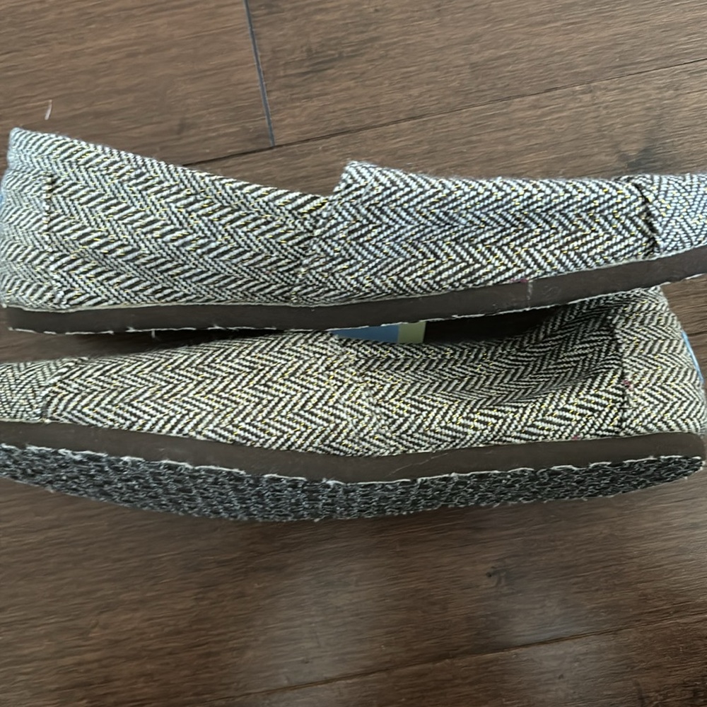 ๐ Toms - Picture 5 of 8